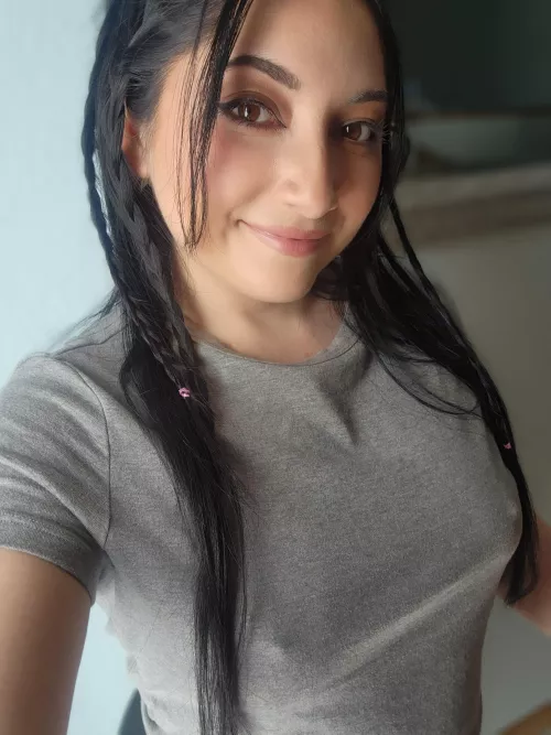 should I go braless all weekend? 🤭