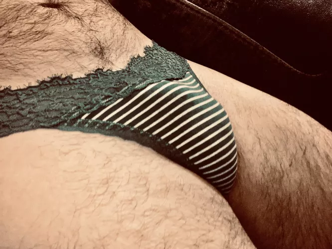We need more panty bulge posts here, I’ll start