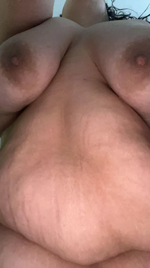 What you see when I’m riding you😘