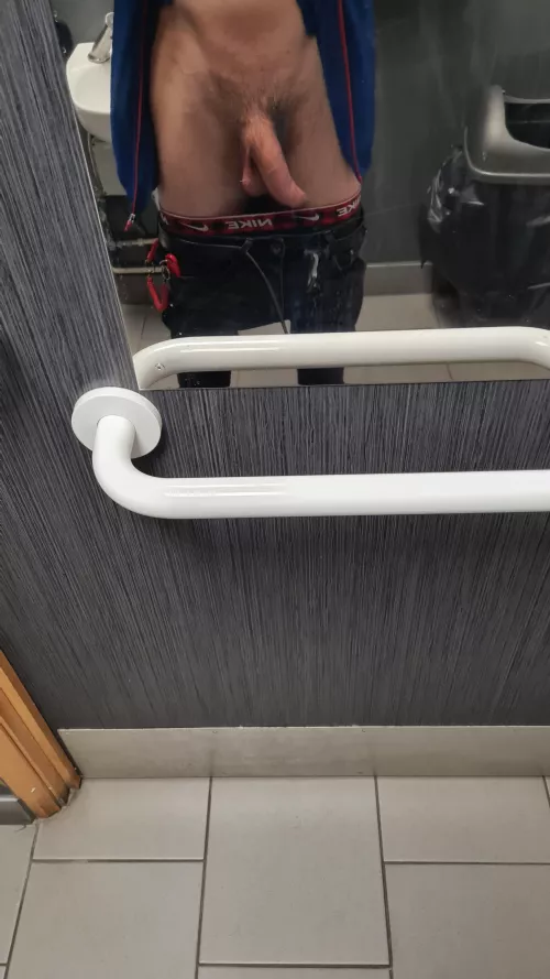 Who likes my big soft cock 😈