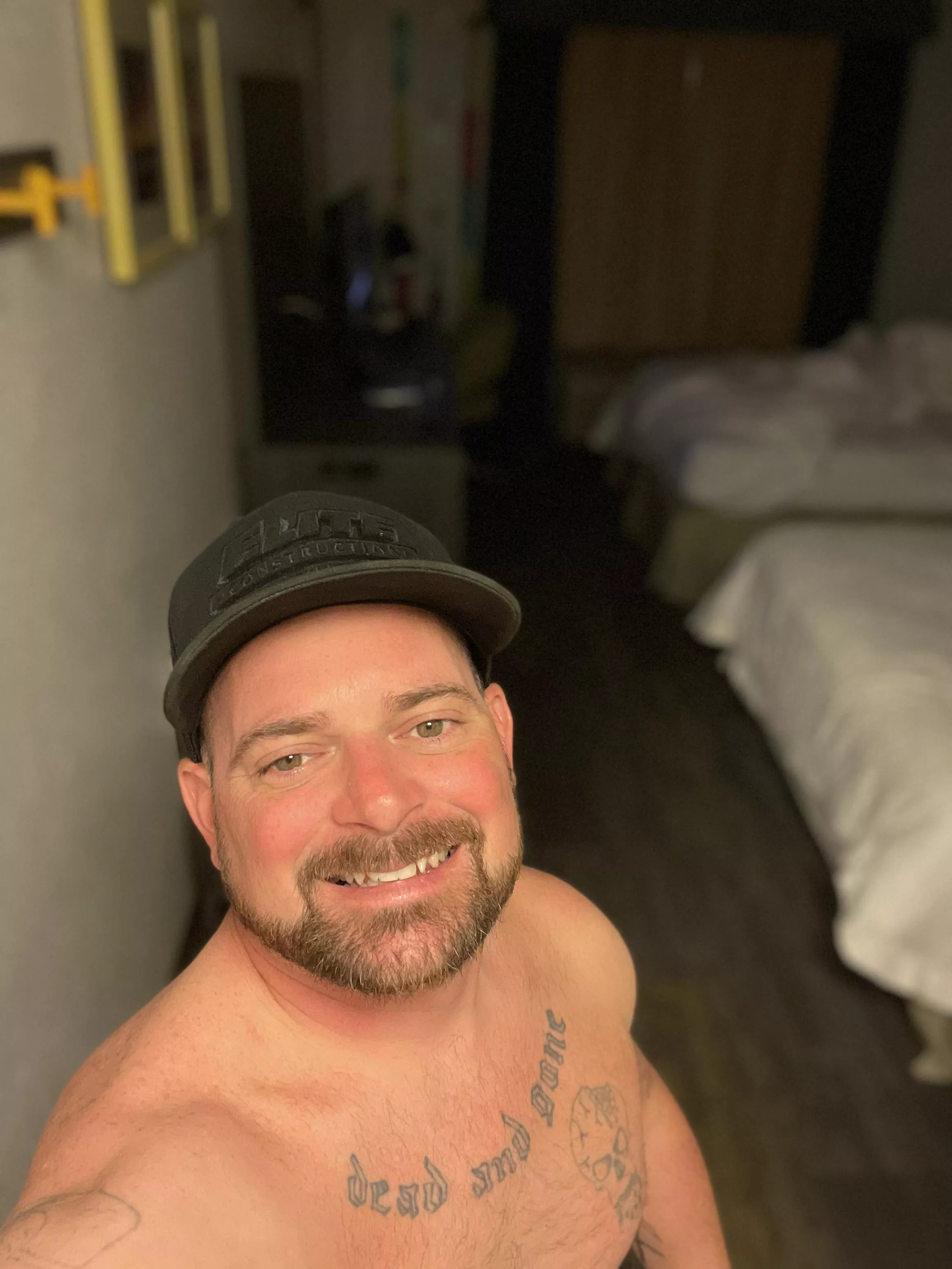 Would love a sexy pussy on this face