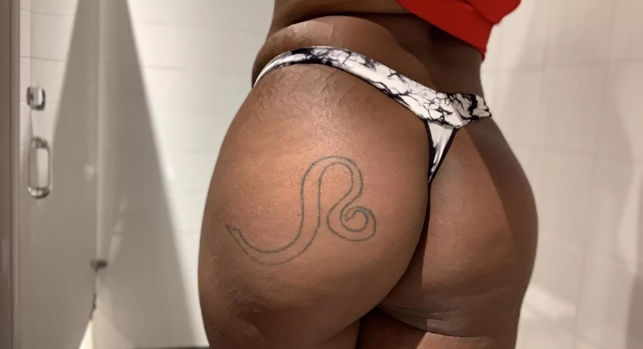 Would you like a piece of the Apple 🥰😋