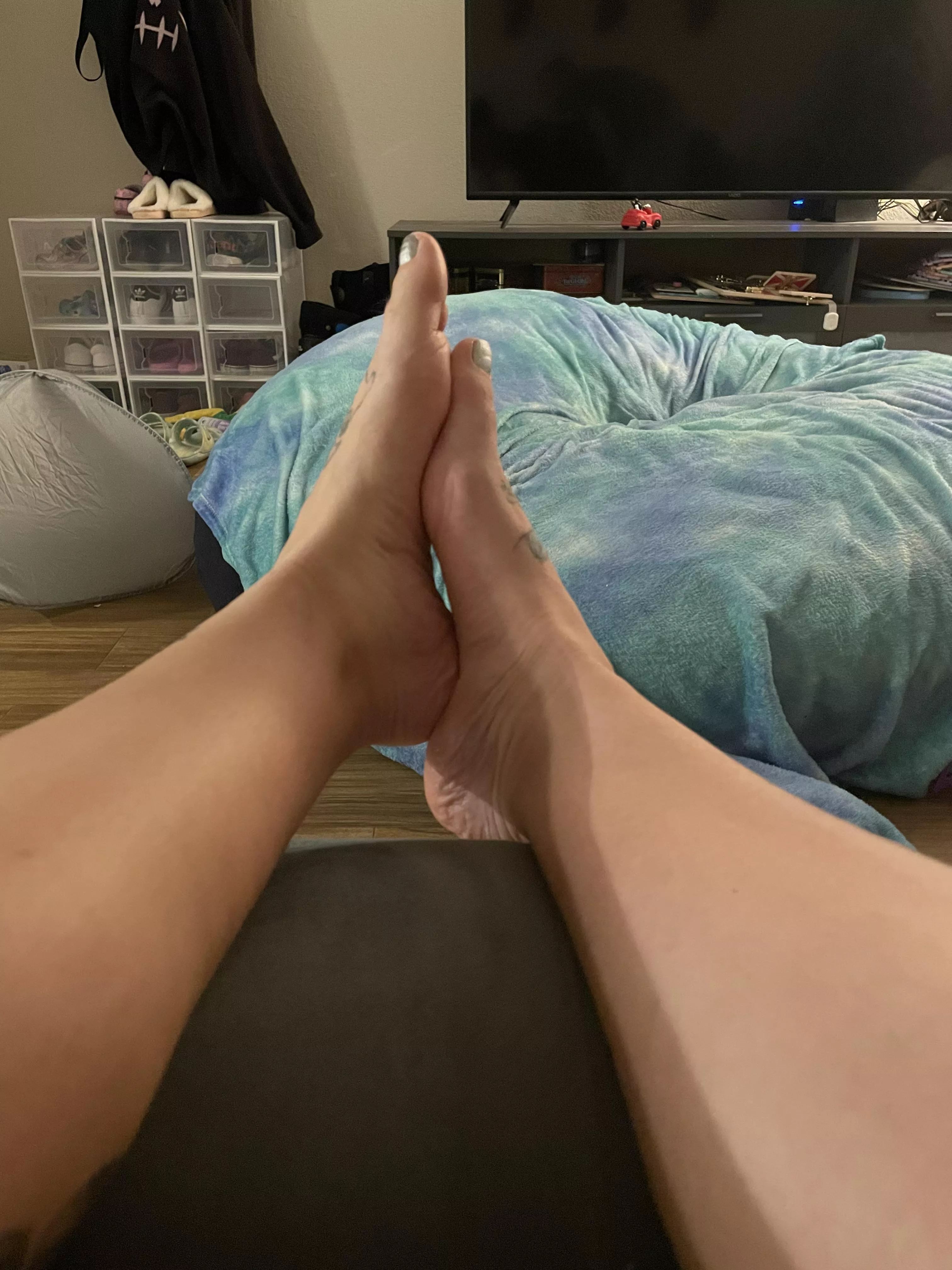 You’ll be dreaming of these arches tonight. Dragging your tongue along them ❤️