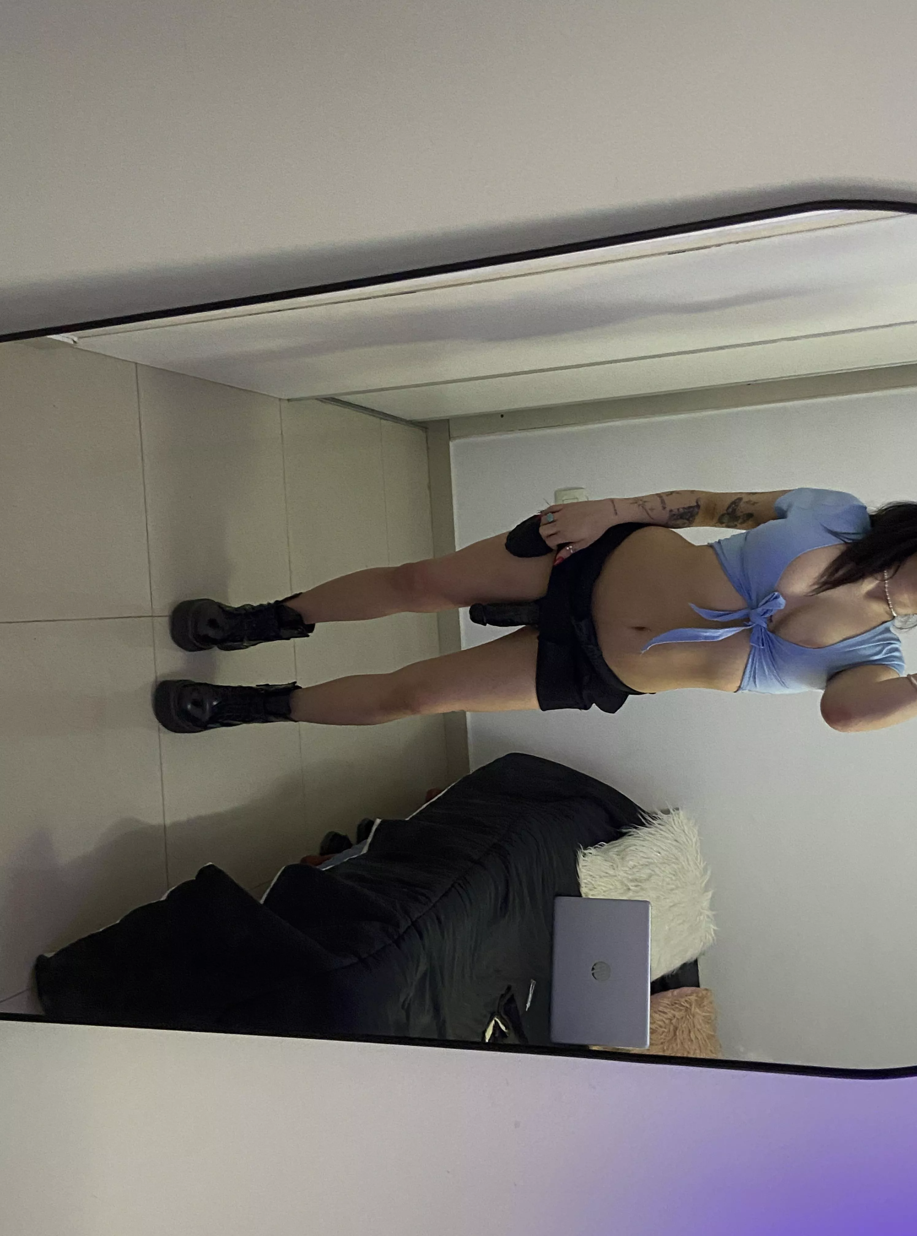 your queen is here and wants you on your knees begging for some cock, are you ready for this BBC? 😈