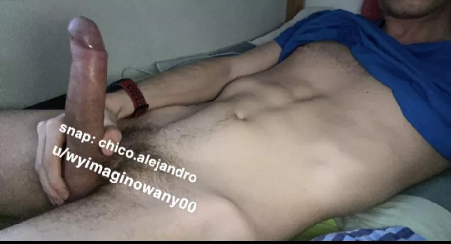 29 polish slim fit with big dick 8” into live cam with BIG DICKS ONLY send pics chico.alejandro hairy legs+++ big dicks+++ abs+++ live cam+++