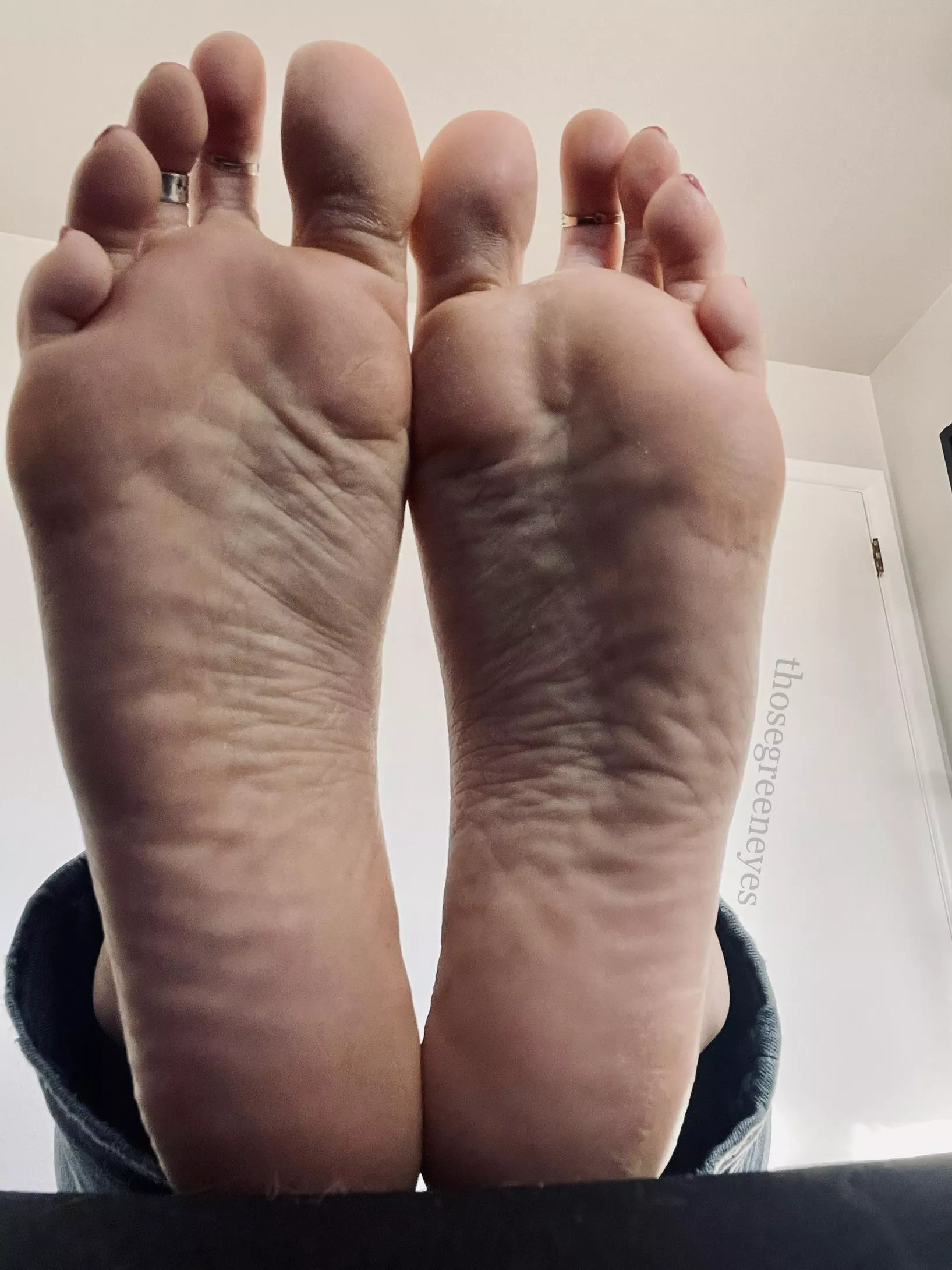 Anyone have some lotion for my big dry feet?