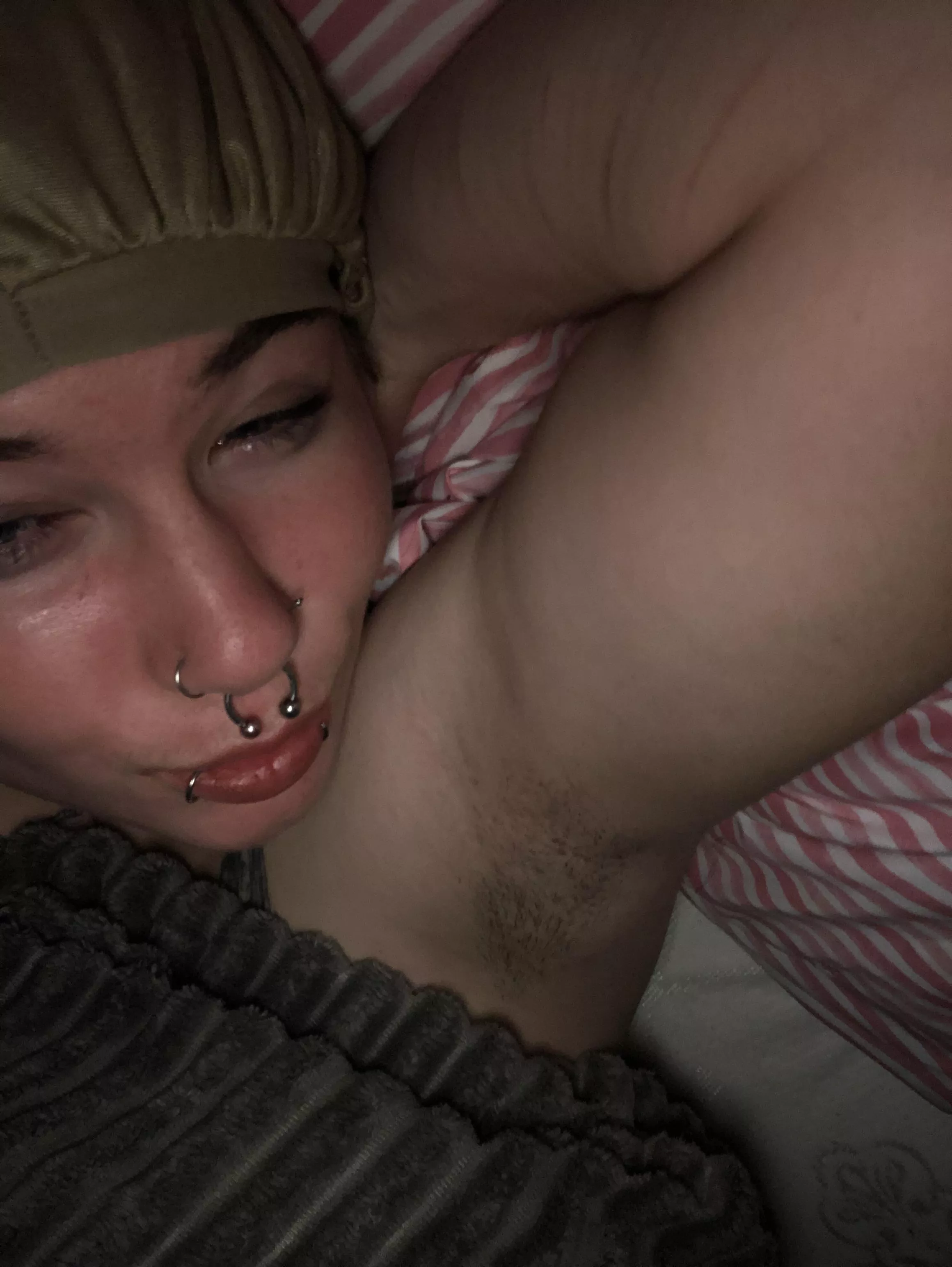 Armpits are so odd lol 19f