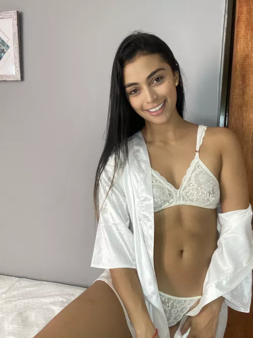 Do I look sexy in white?