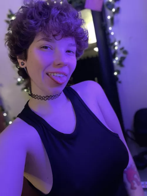 Do you like to have fun? Then I’m your chick