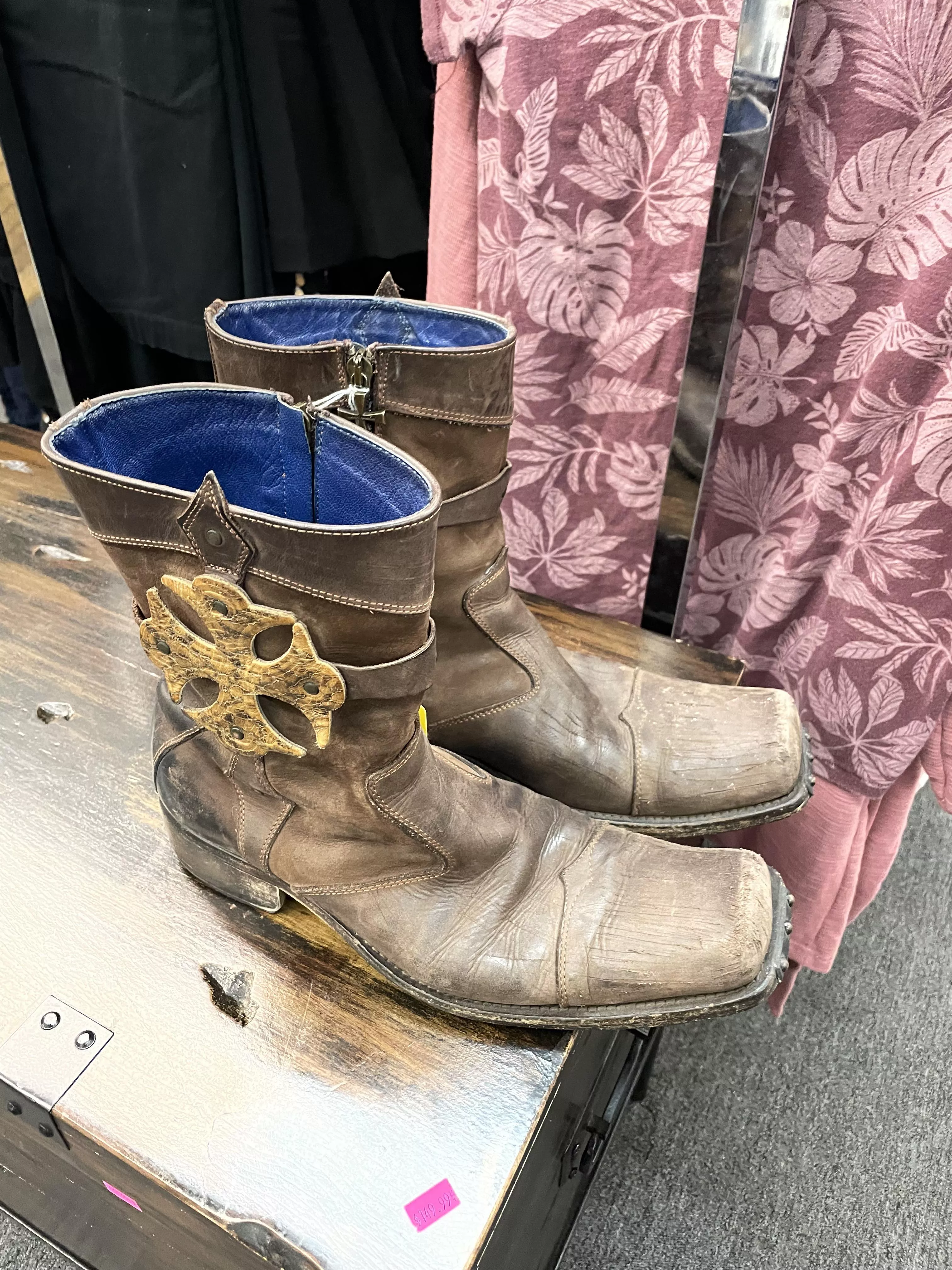 Found these really cool mark Nason made in Italy boots at a thrift shop the other day for $35.