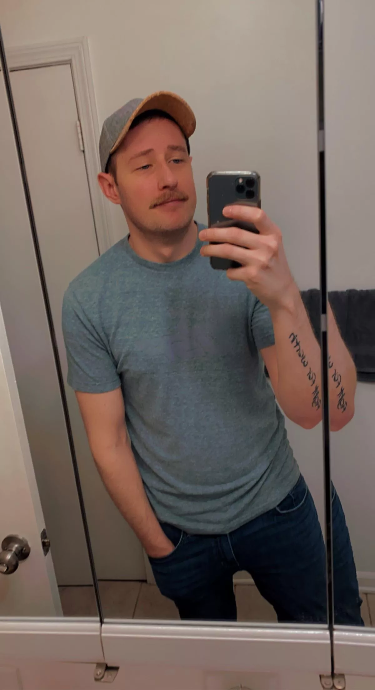 Going full dad mode today. Getting an oil change and stopping by Home Depot. 🔨🔧🚙