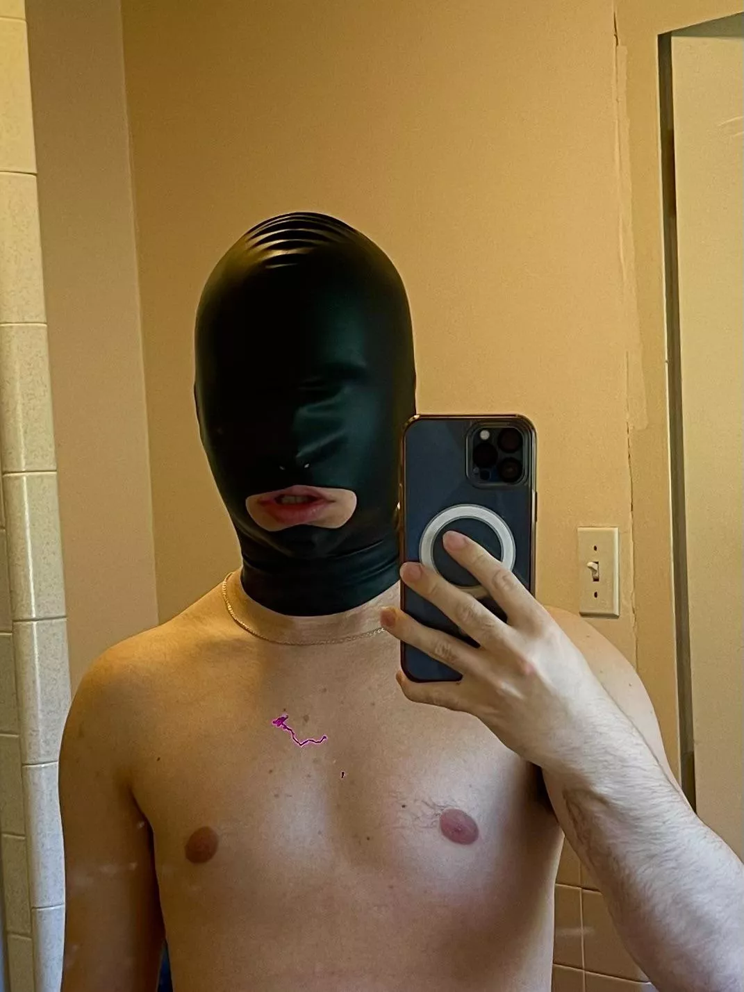 Got a new hood, do we like it?