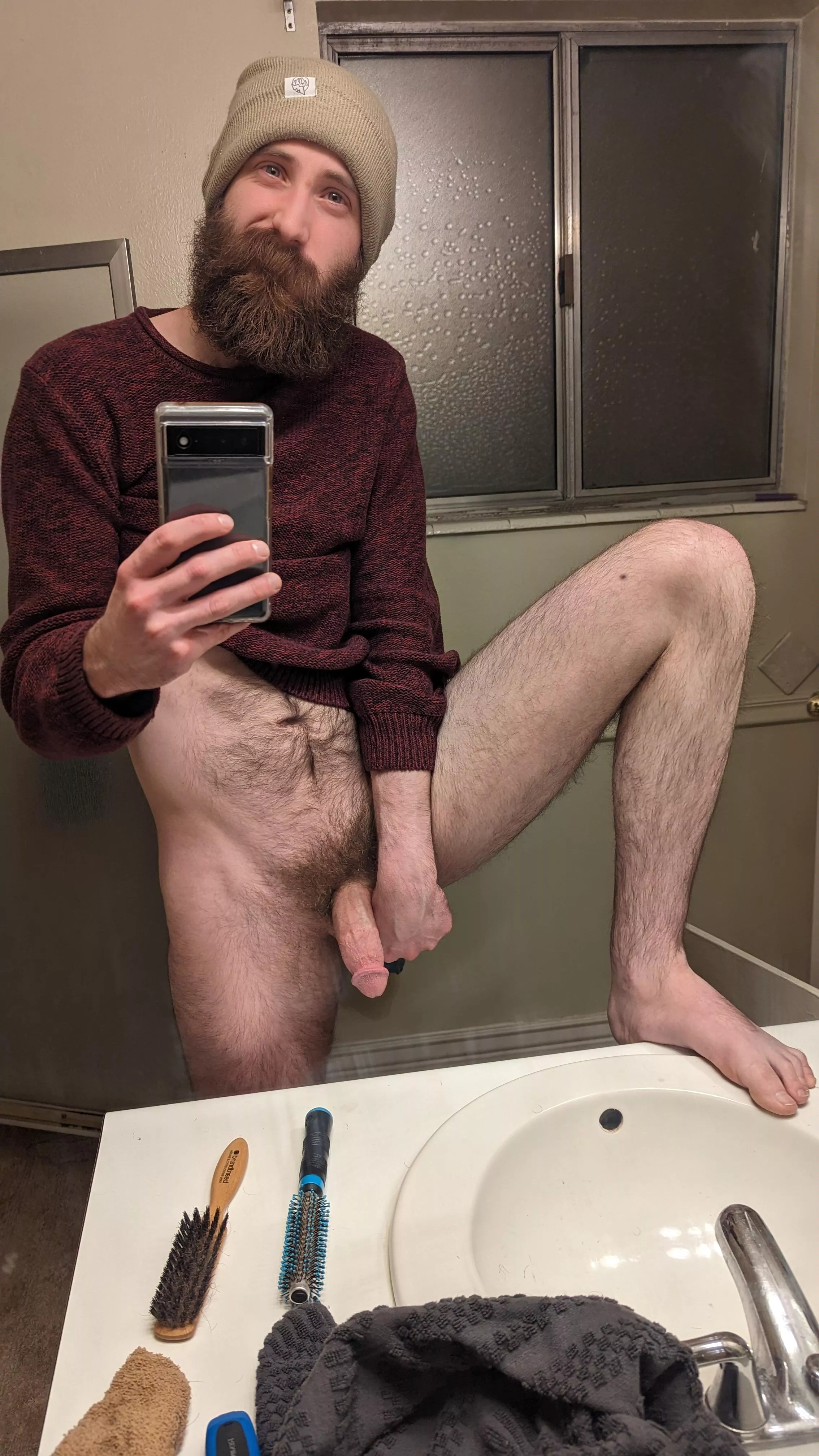 Hi there, wanna fuck around?