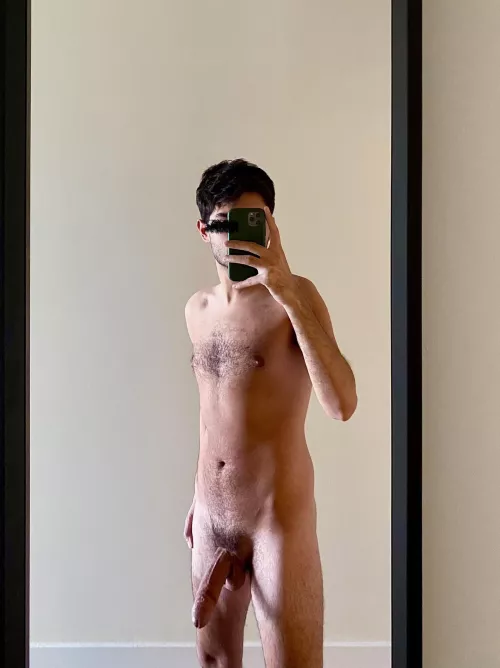 Hi to the five people who will be reading this! 👋🏻