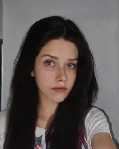 Hii new here! I hope you like boys who look like girls. 🥰