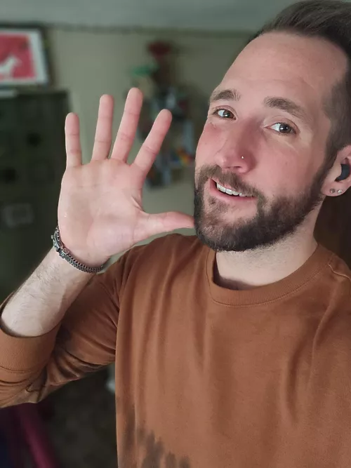 hope you had an amazing day beautiful! incase no one told you today.... You're cute AF, sexy as hell, you matter!