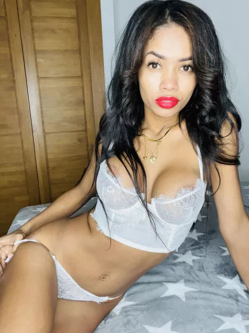 I hope you like petite latinas