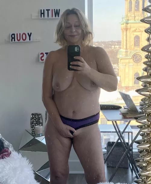 I love crotchless panties!