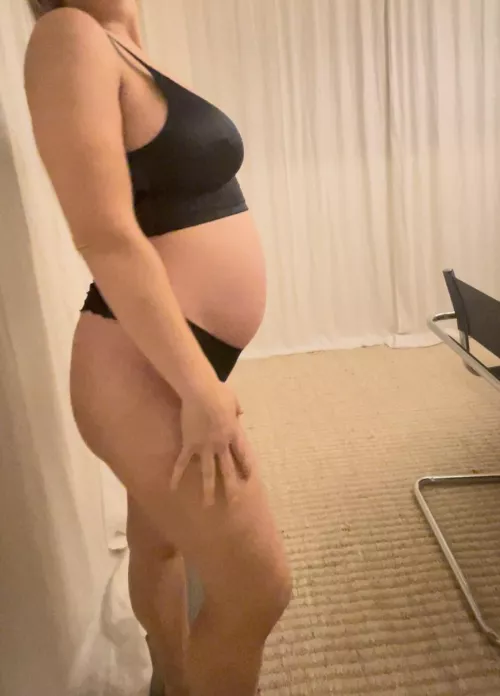 I love my sexy bump!