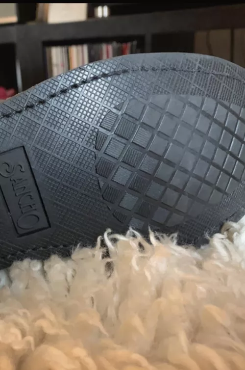 I want to buy some sancho boots (secondhand) but it looks like the thread under the sole is broken/ripped. Anyone know if this would be a problem?
