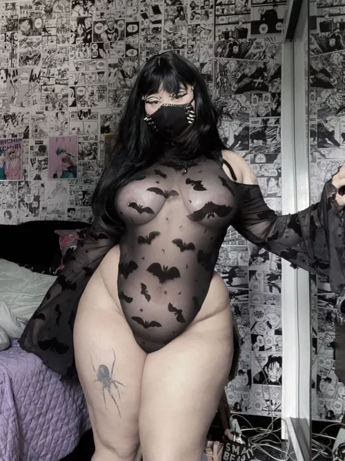 I’d love to fill your phone with my nudes <3