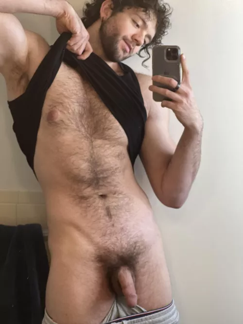 Isn’t he so pretty 😍😇