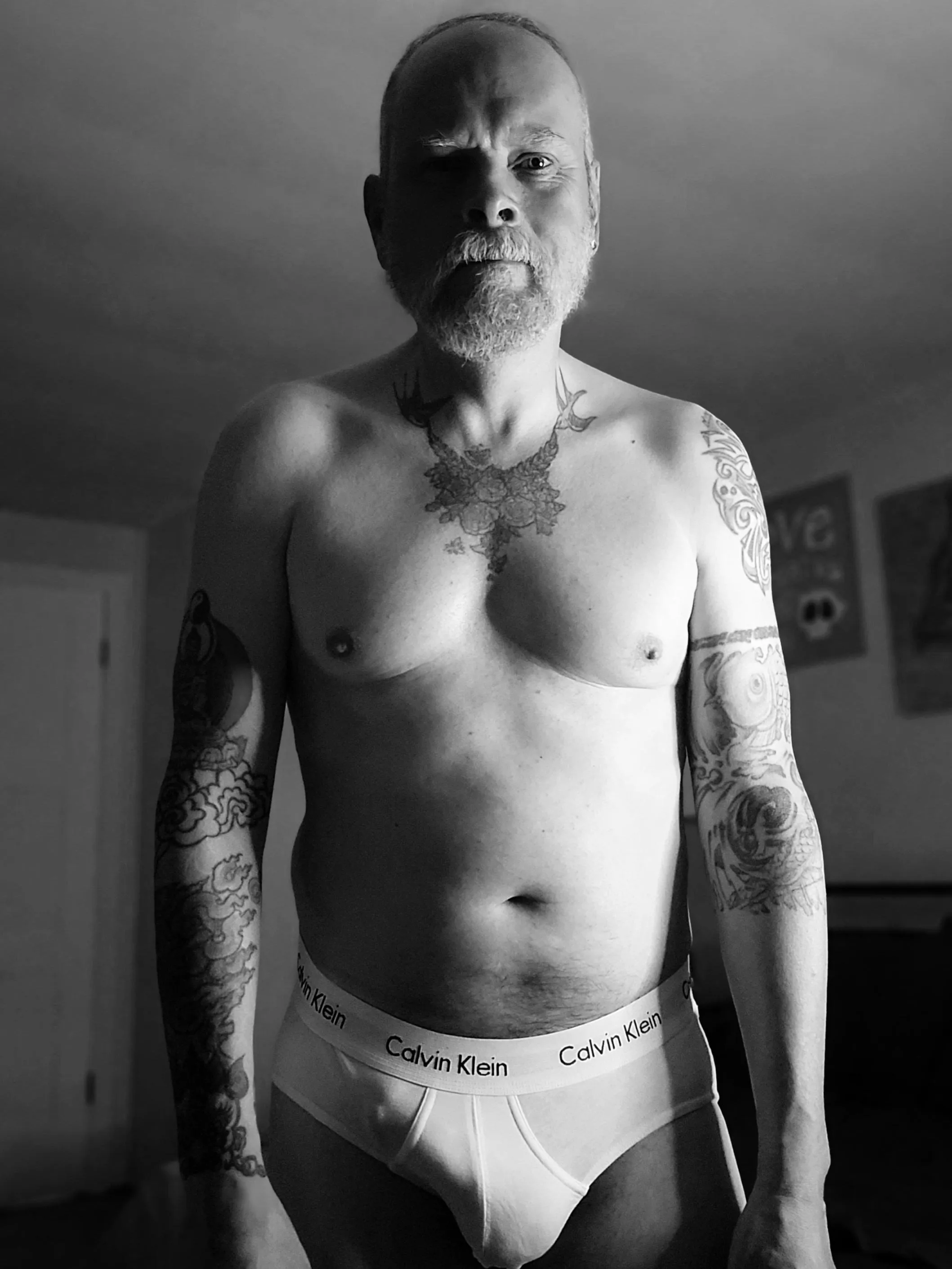 it's B&W, so it's arty, right