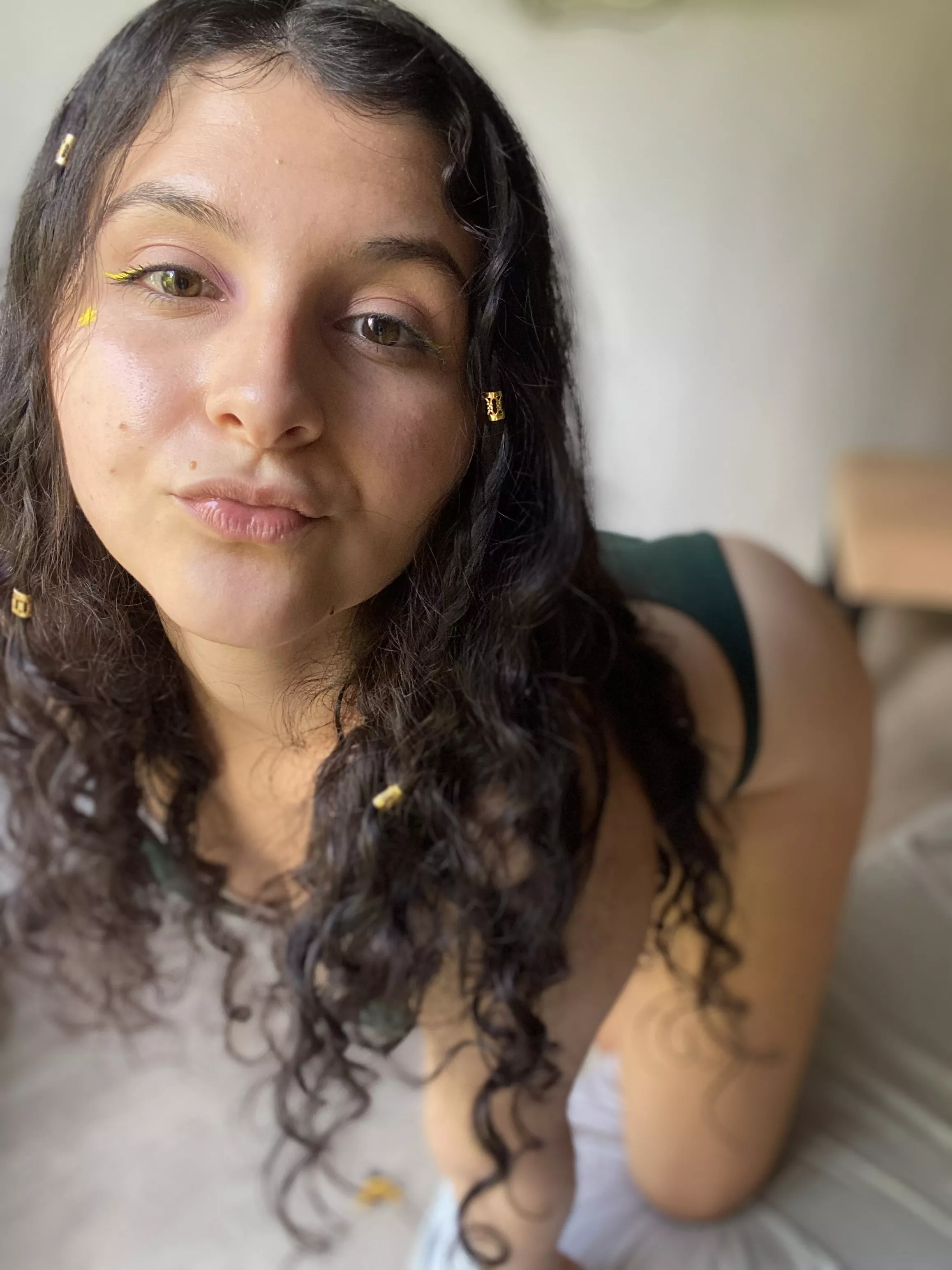 It's getting hot in here daddy, now I just need you to cum😘💦