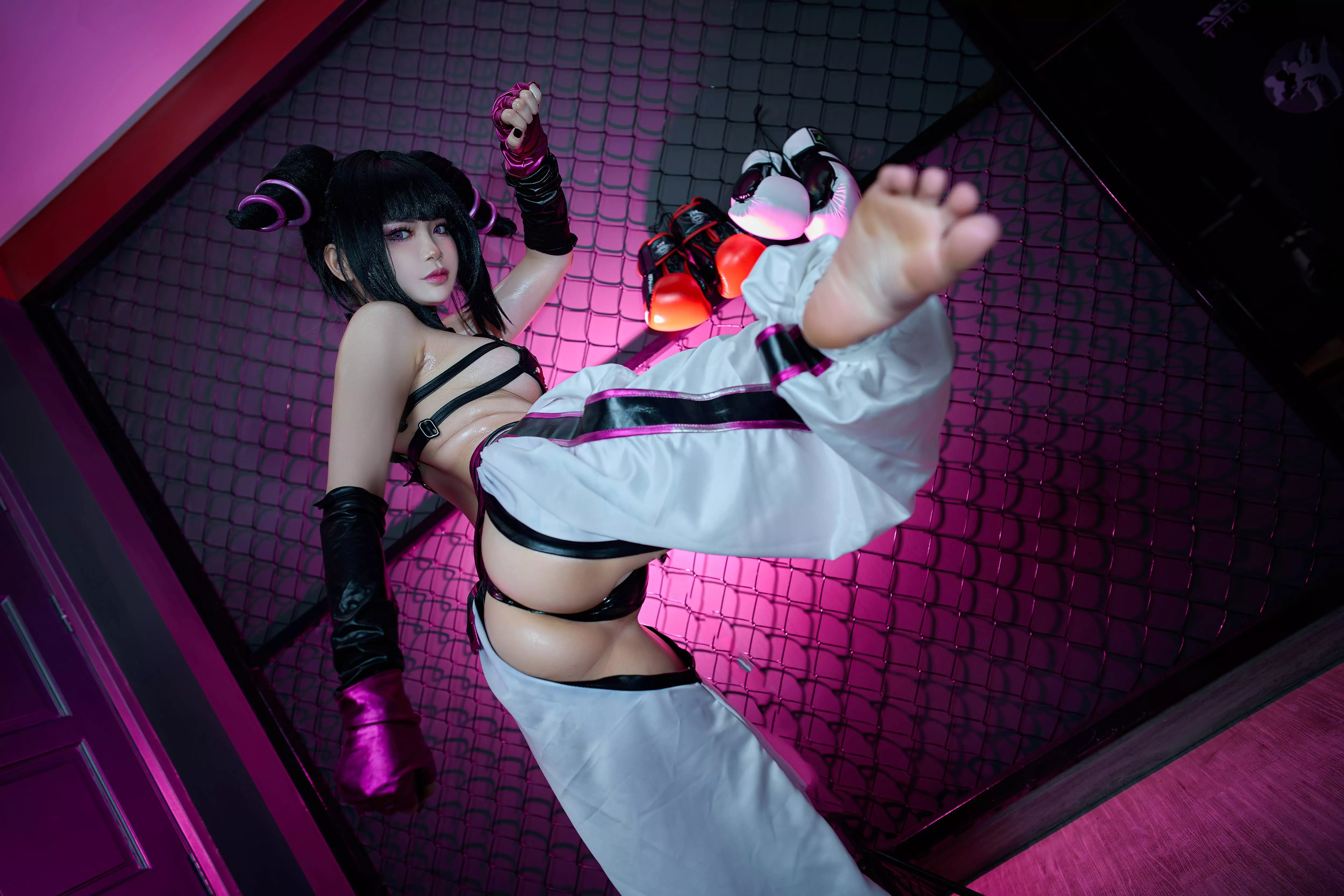 Juri Han (Street Fighter) by ZinieQ
