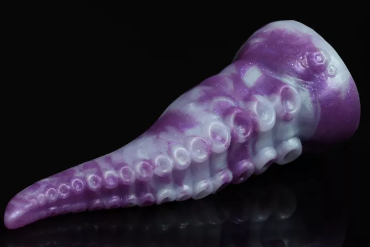 Just grabbed this Ika from the drop today. I’m so excited to get my second toy!