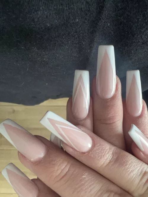 New set. Just miss a hard dick to play with it 😈