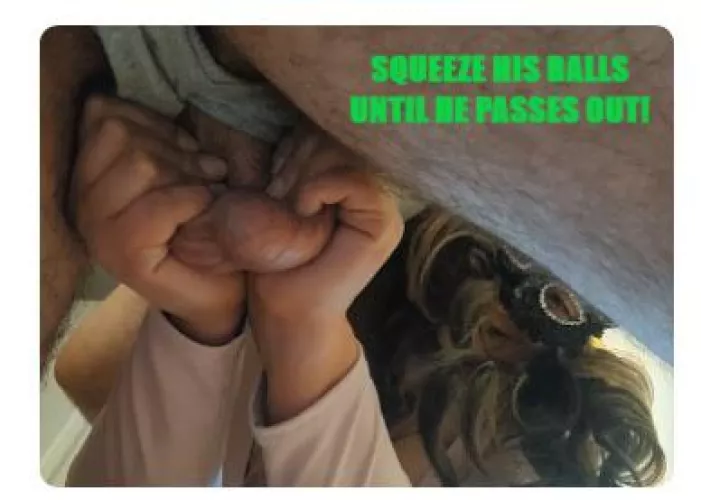 Newest clip is out!! Crunch!!! 🤭