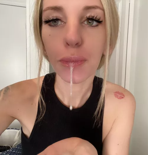 [oc] come have a taste 👅