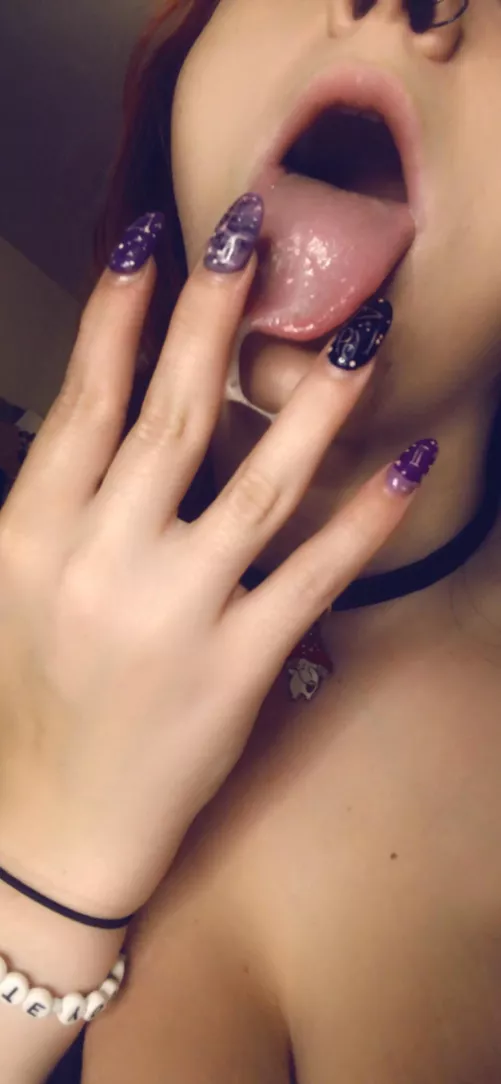 [oc] come lick it off my fingers.. good boy