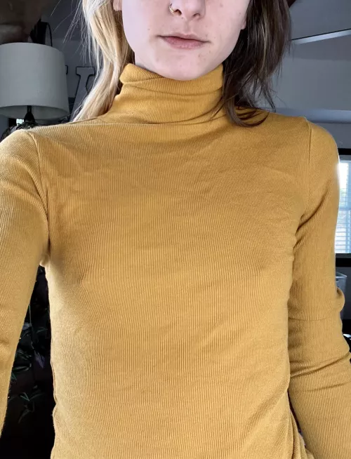 Pokies in a turtleneck
