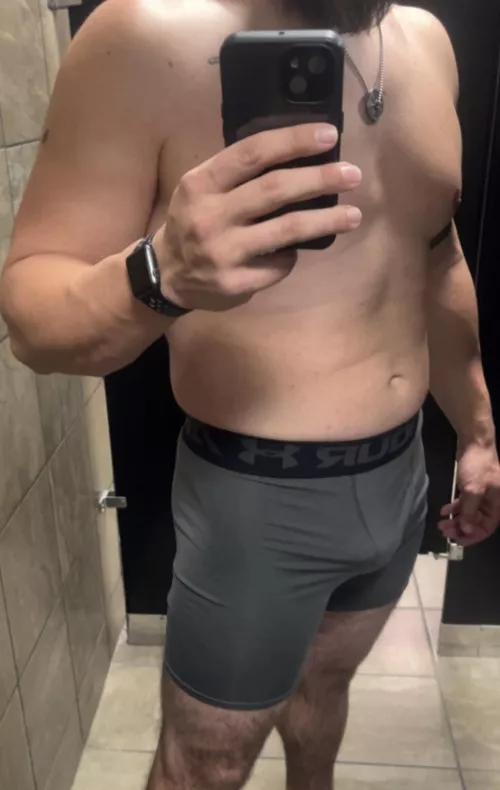 Post gym compression shorts