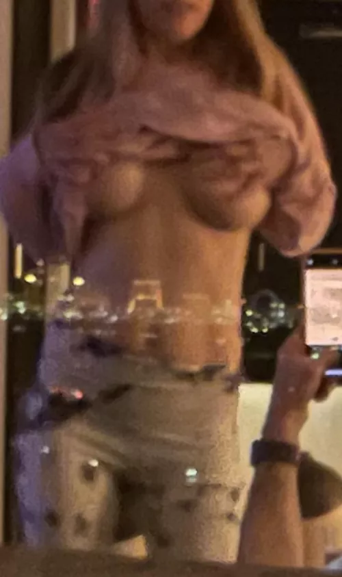 Rate me f 48 on vacation.