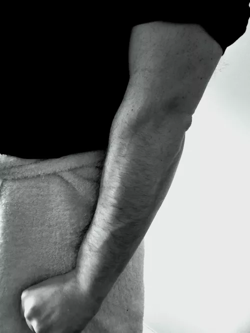 Scotland doesn't do sun, so had to go with B&EW to hide the paleness.