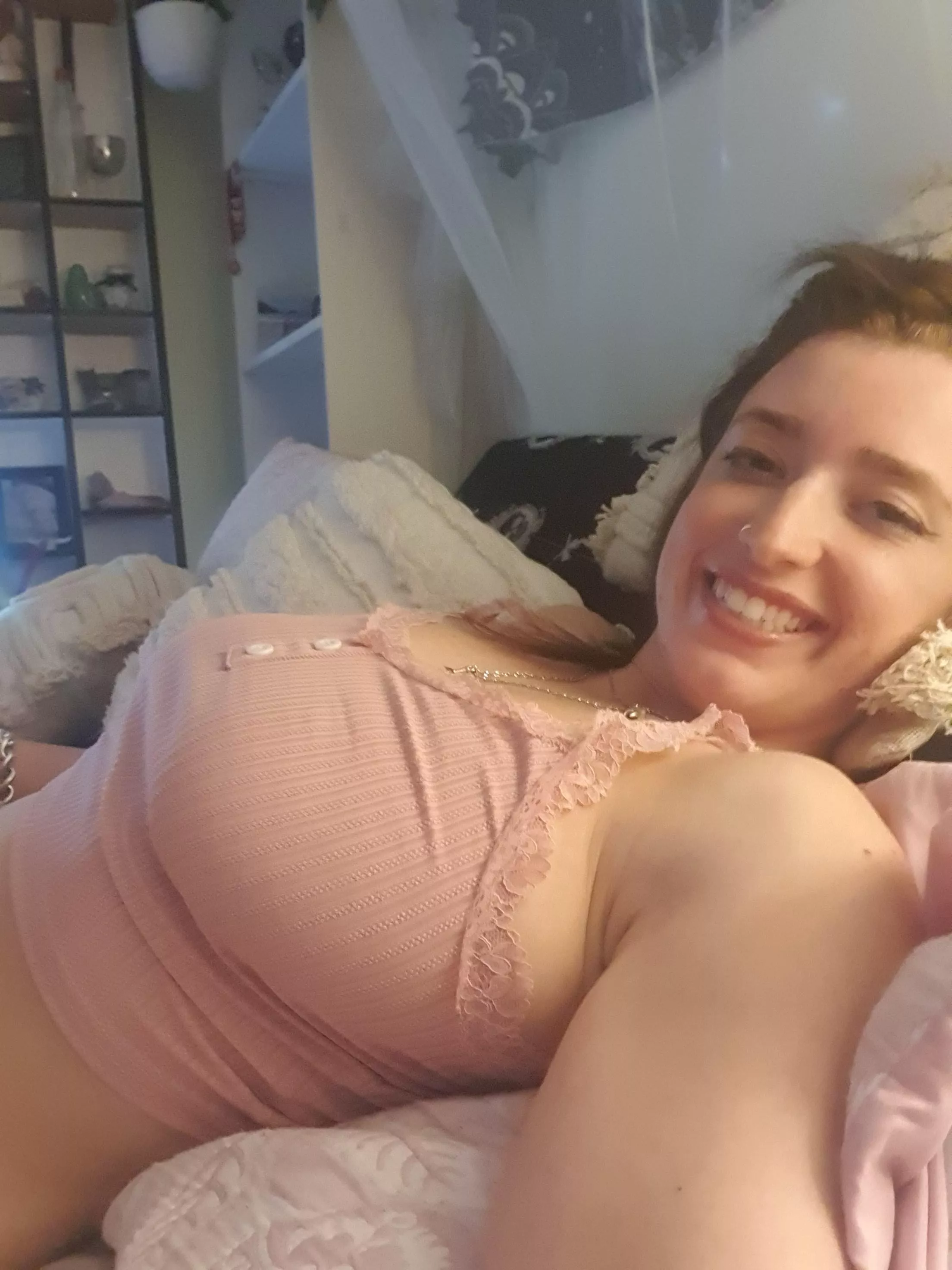 Side boob lounging ✨️