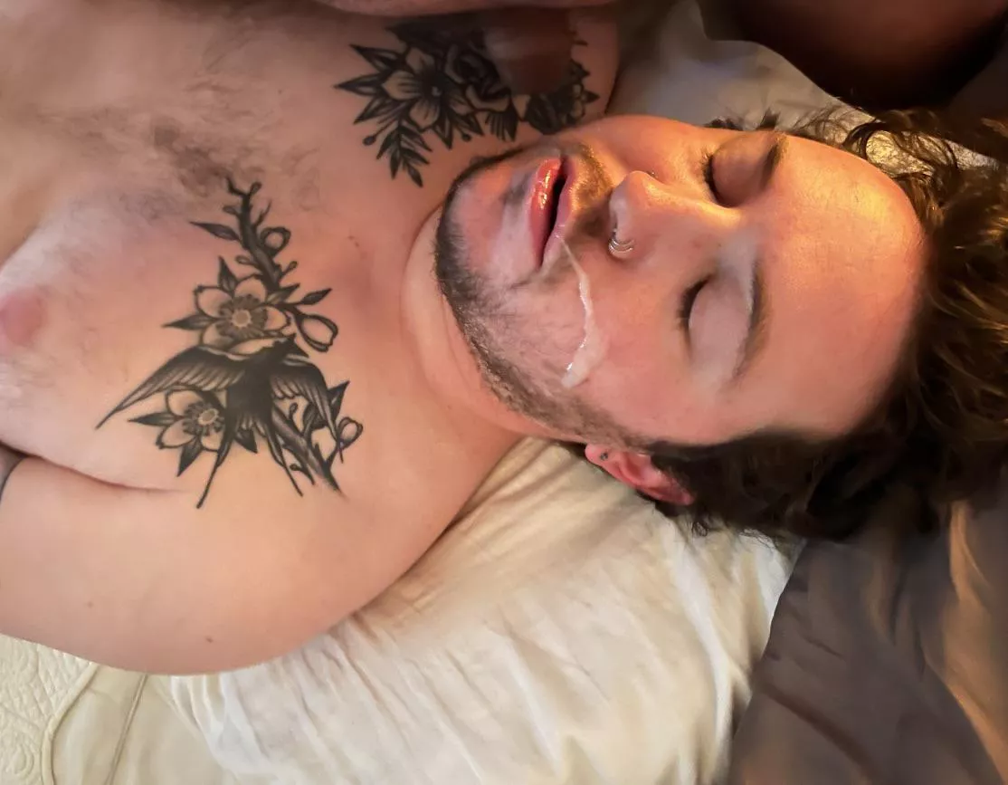 Someone told me today that I should have more cum on my face… thoughts? (24)