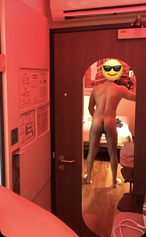 Straight from the gym after doin squats.