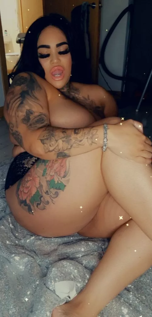 The thought of being shared around gets me so fucking wet, honestly.