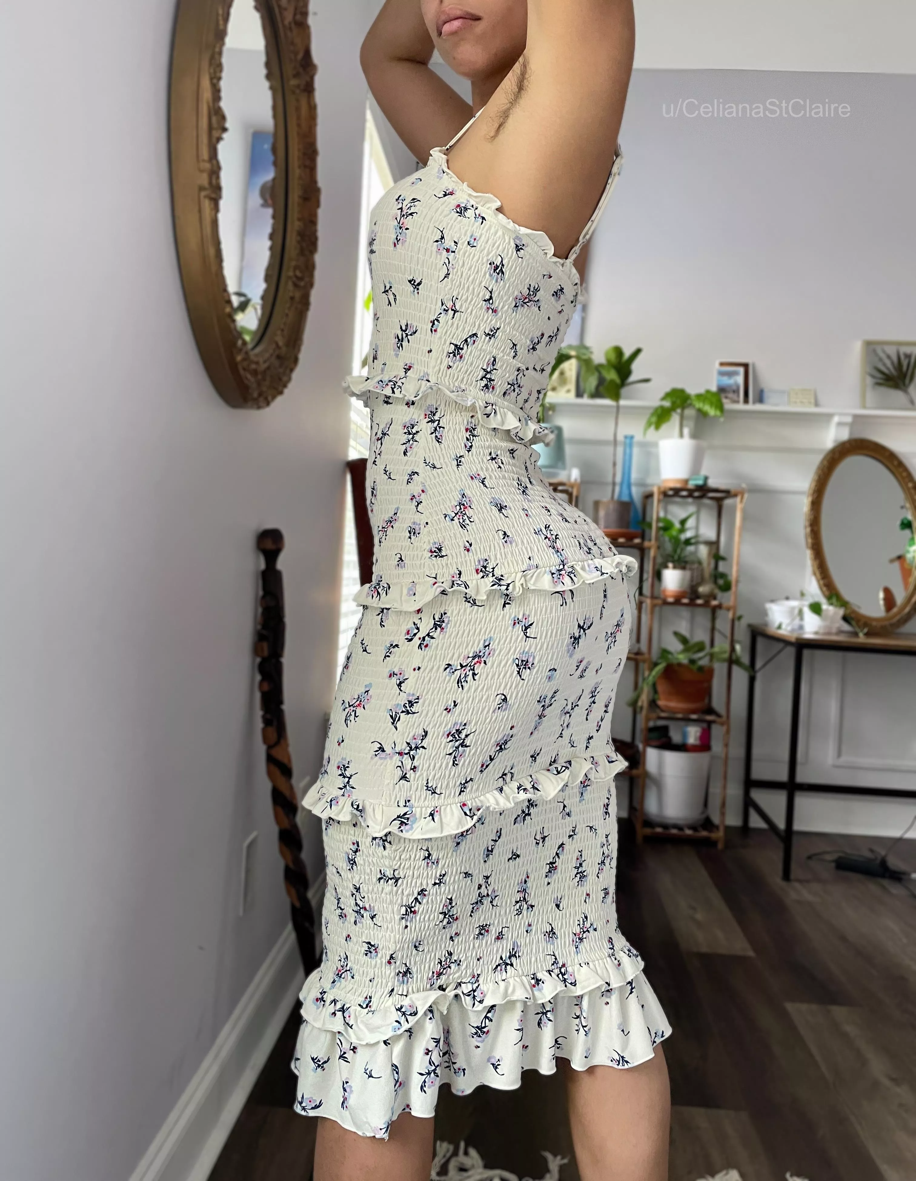 This dress is too cute, you wouldn’t believe I got it from Walmart 😄 [f]