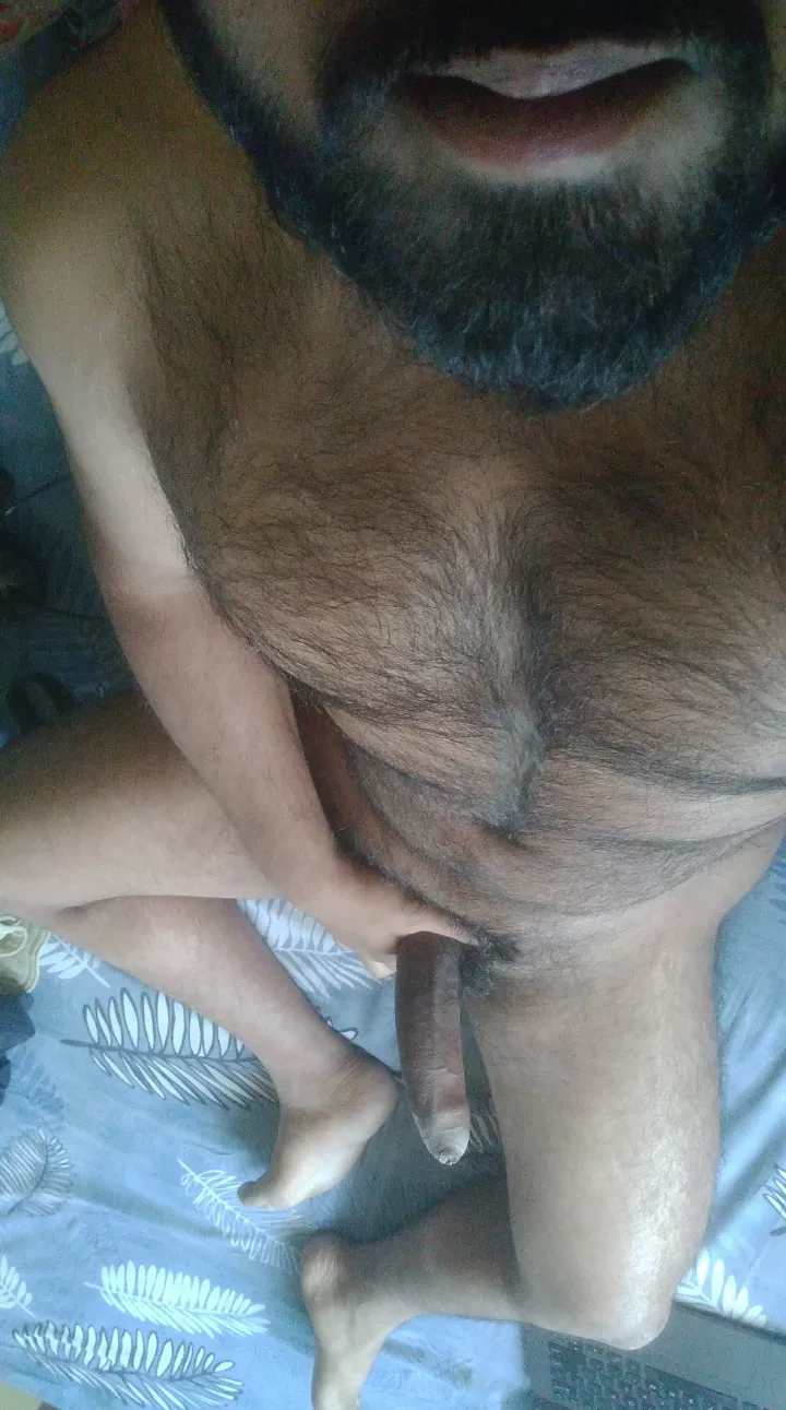 To the 5 people who see this, smash or pass?