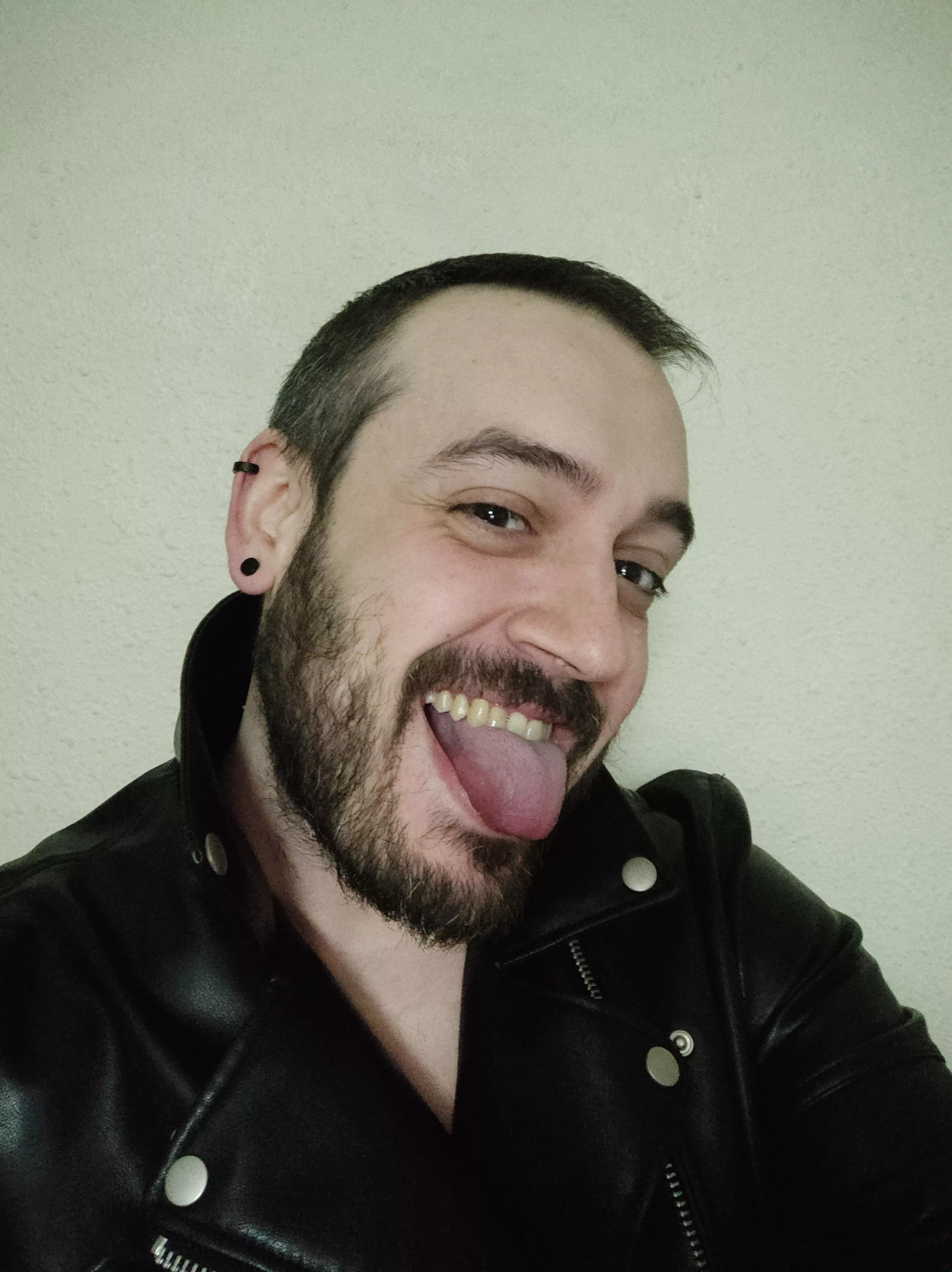 Trying how piercings wouldn look on me. Should I go for it?