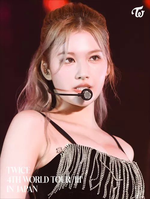 TWICE - Sana
