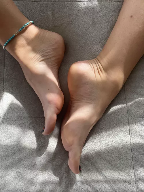 Wake up with me 💋