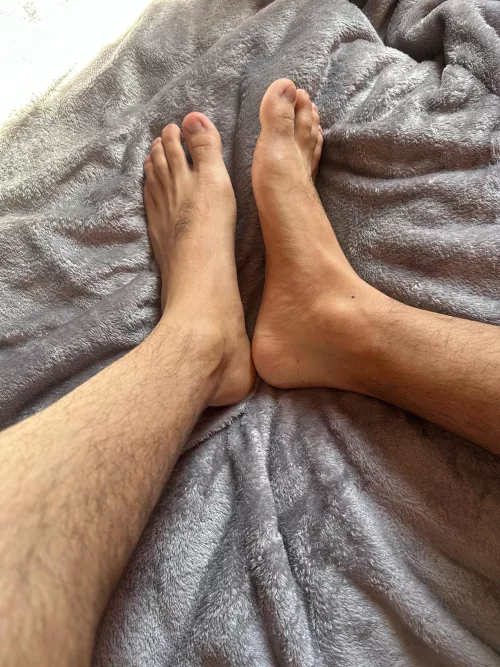 What do you think about my feet daddy?