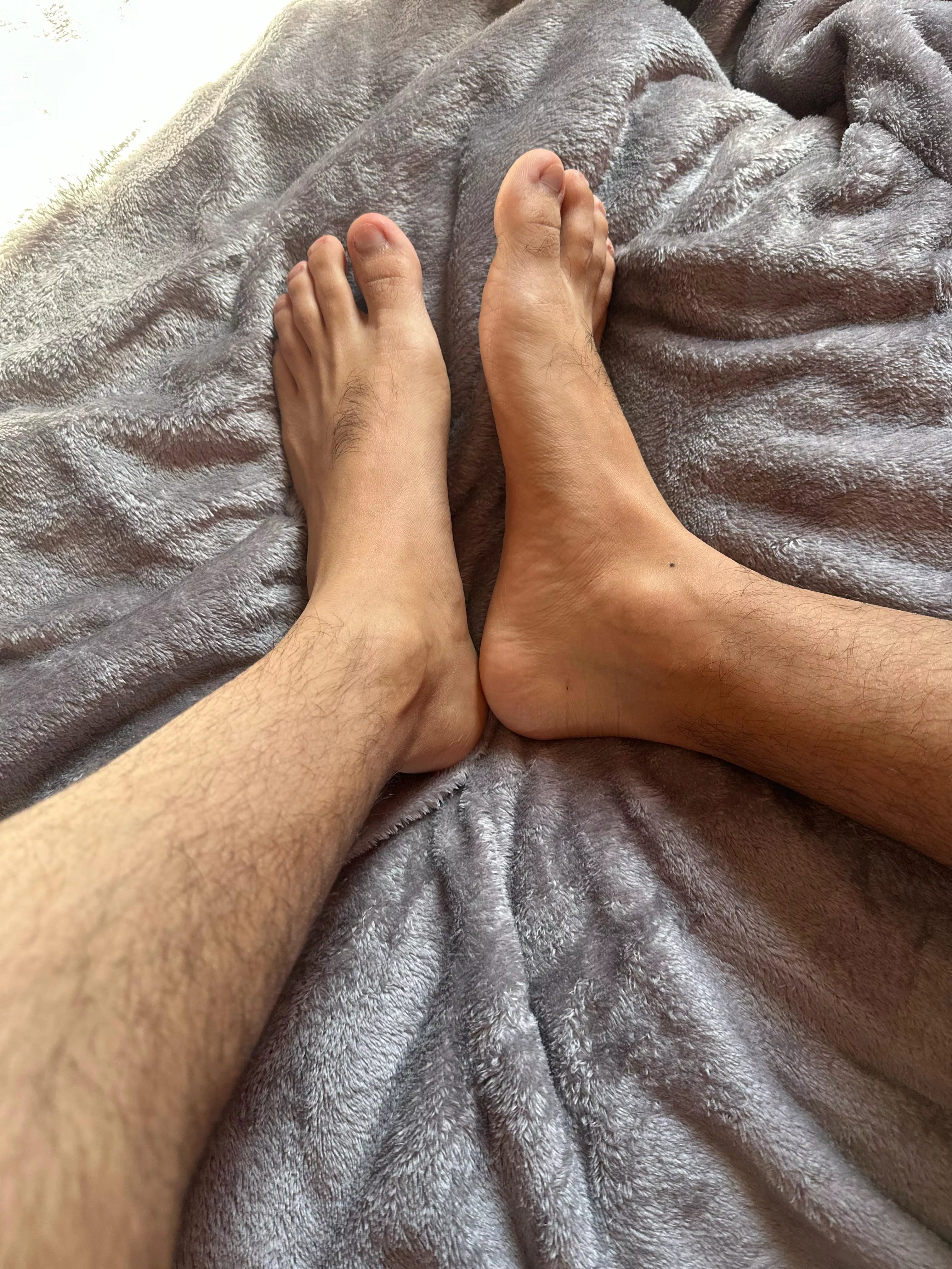What do you think about my feet daddy?
