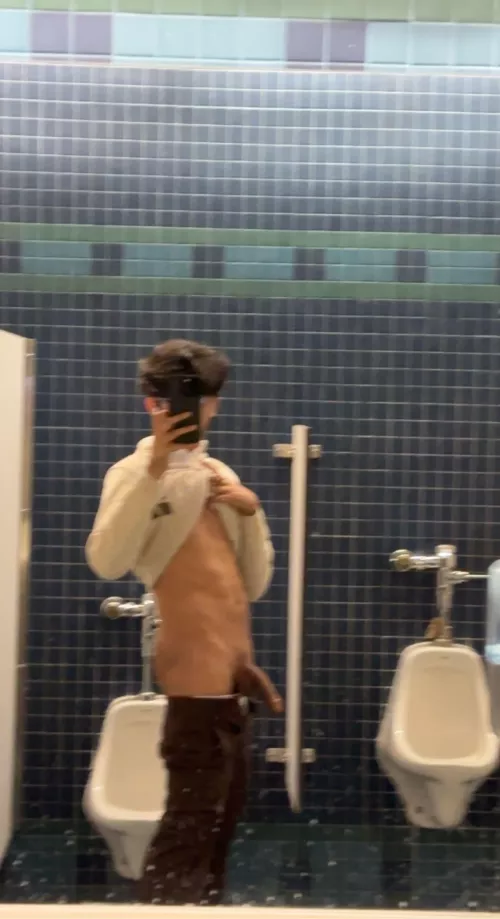 What would u do if u caught me taking nudes in the restroom 👀